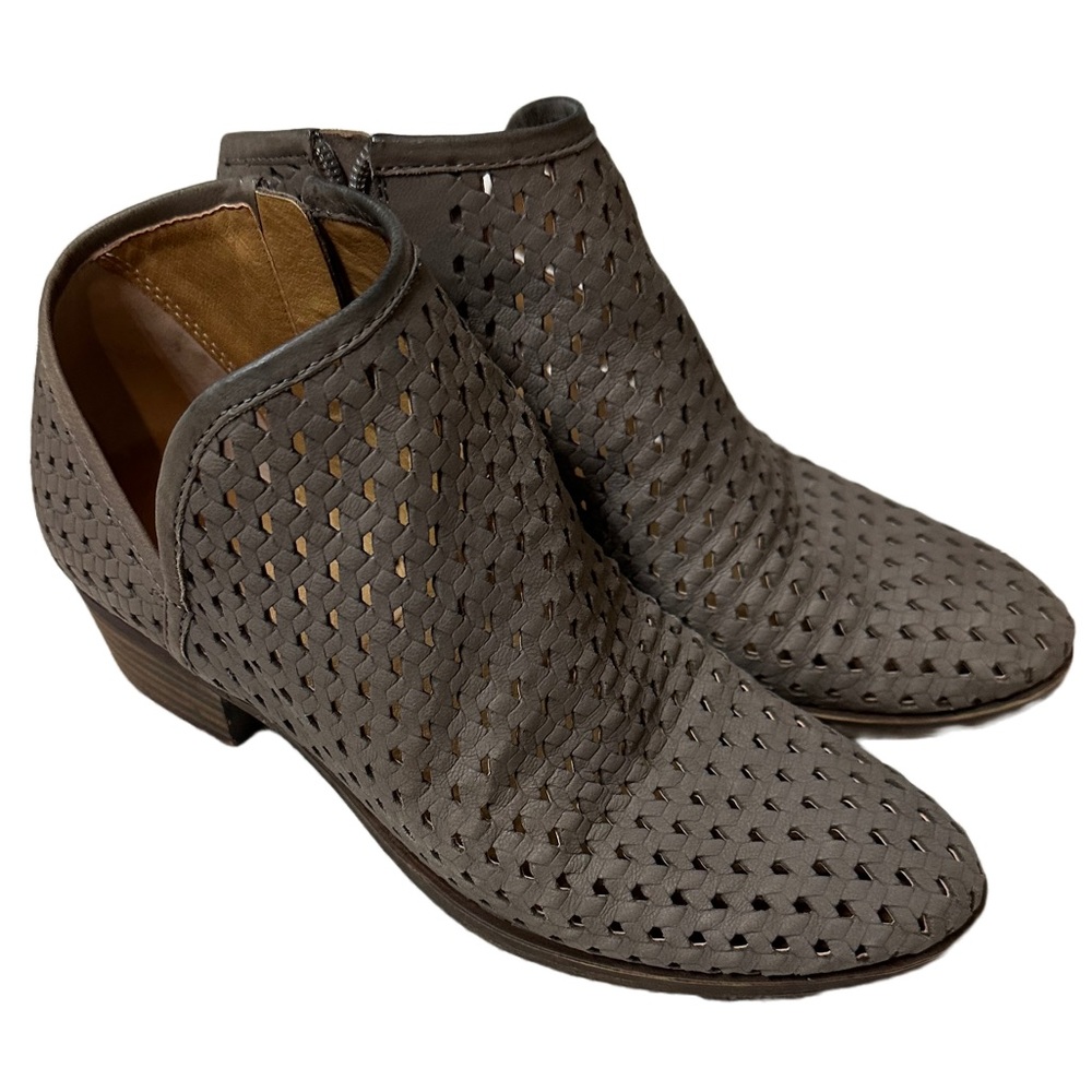 Lucky Brand LP - Frankela P Mesh laser cutout leather booties, size 8